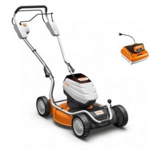 Tondeuse Stihl RMA 2 RT Pack avec AP 300 + AL 300