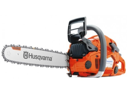 Tronçonneuse Husqvarna 555 avec 2 chaînes d'origine